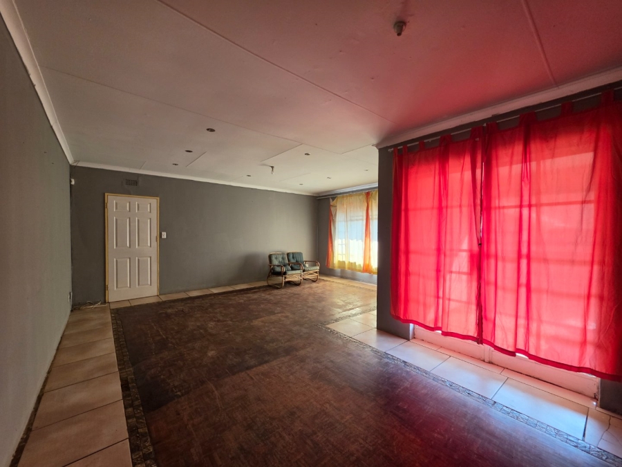 4 Bedroom Property for Sale in Vaalpark Free State